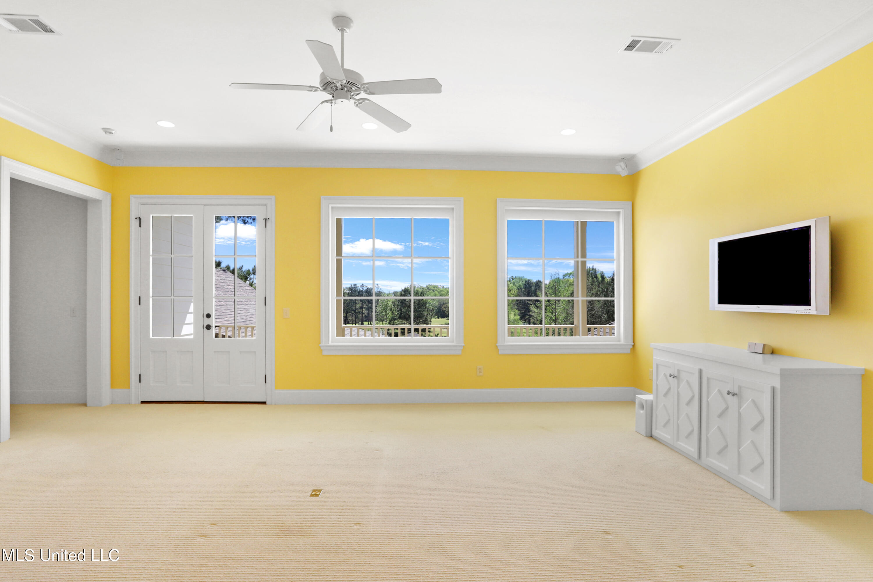 304 Lake Castle Road Ridgeland, MS 39157 - Photo 44 of 68 Upstairs Den