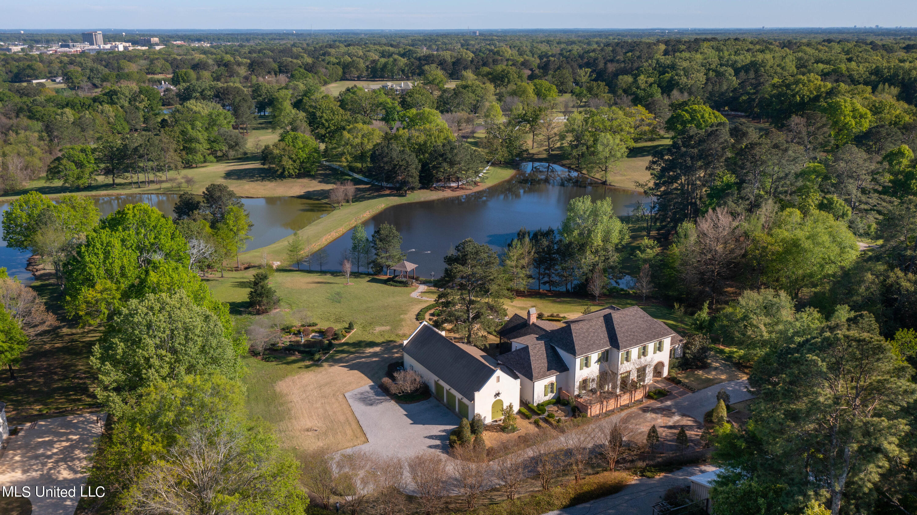 304 Lake Castle Road Ridgeland, MS 39157 - Photo 64 of 68 304 Lake Castle-22