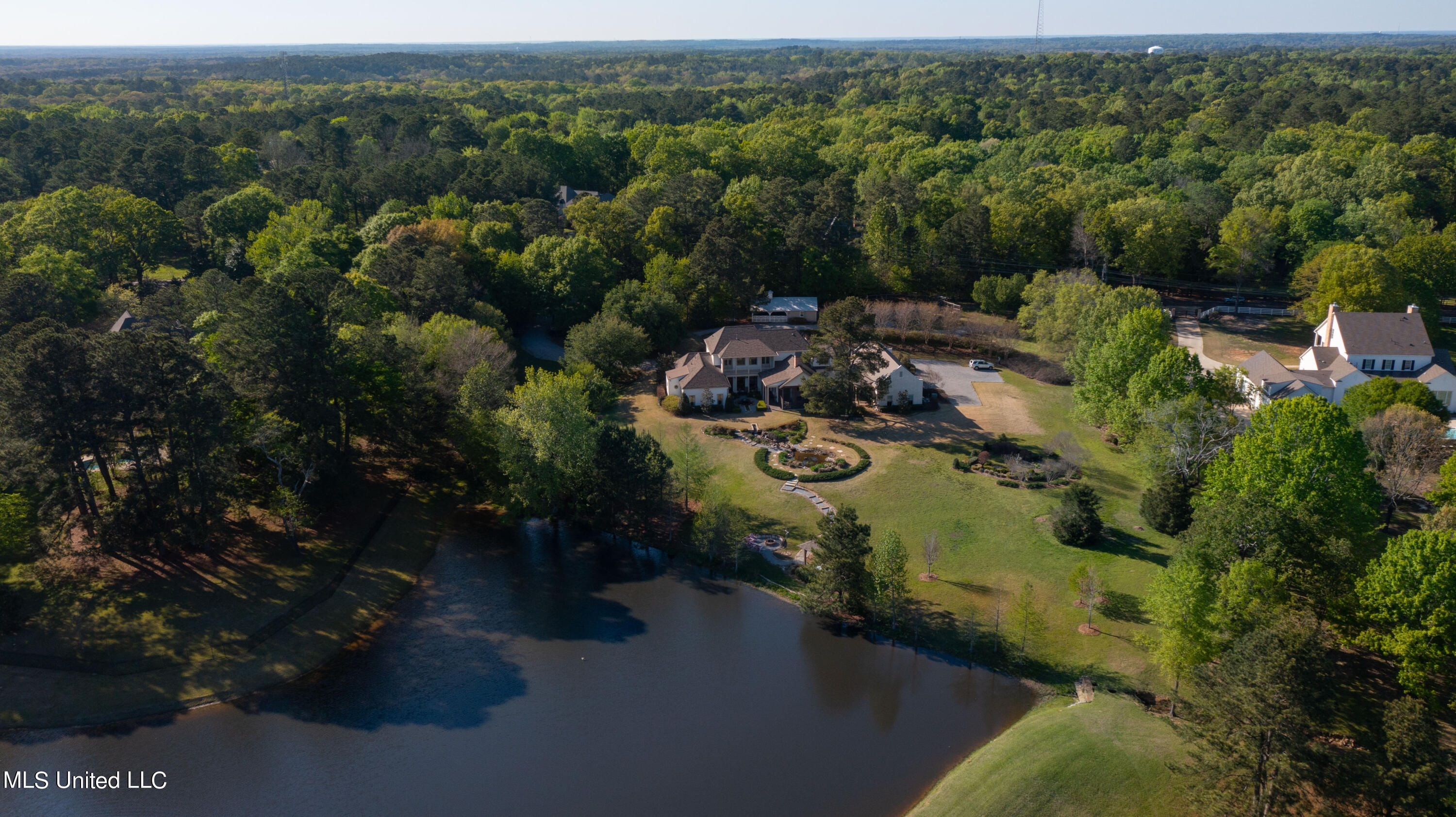 304 Lake Castle Road Ridgeland, MS 39157 - Photo 67 of 68 304 Lake Castle-27