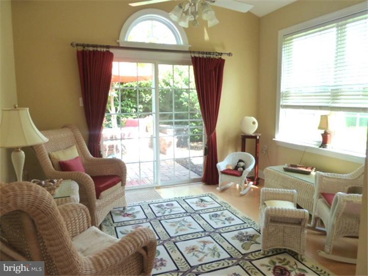 41 Bluebonnet Road Langhorne, PA 19047 - Photo 10 of 25 Sun Room