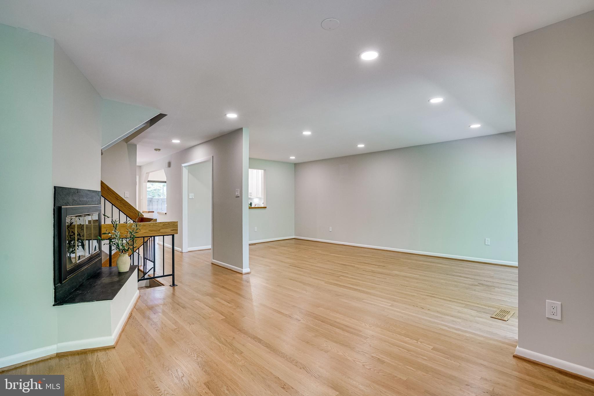11624 Newbridge Court Reston, VA 20191 - Photo 21 of 60