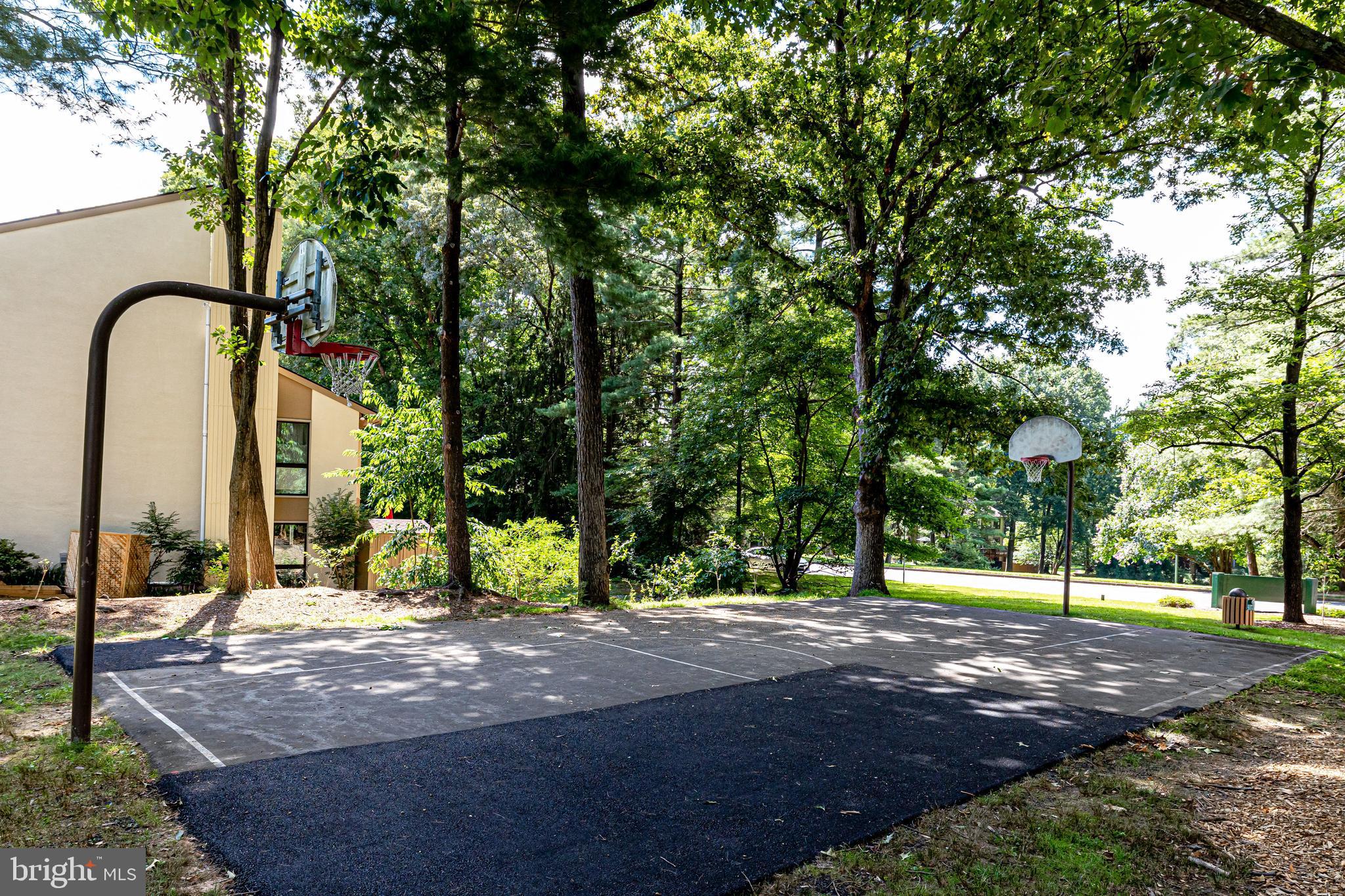 11624 Newbridge Court Reston, VA 20191 - Photo 58 of 60
