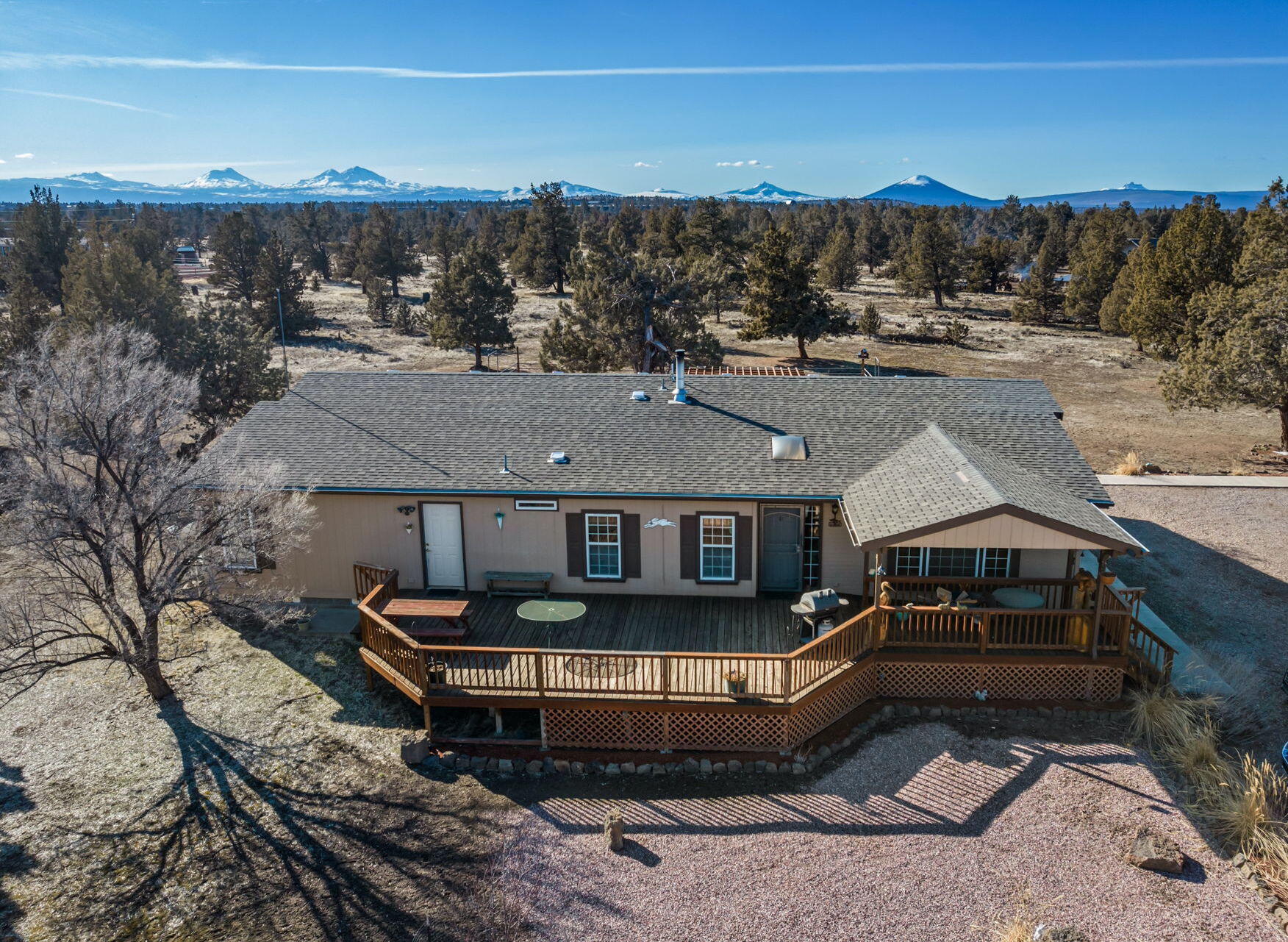 6269 Southwest Ermine Road Terrebonne, OR 97760 - Photo 1 of 42 Welcome Home!