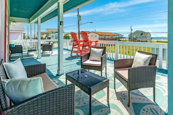 a outdoor living space with furniture and outdoor view