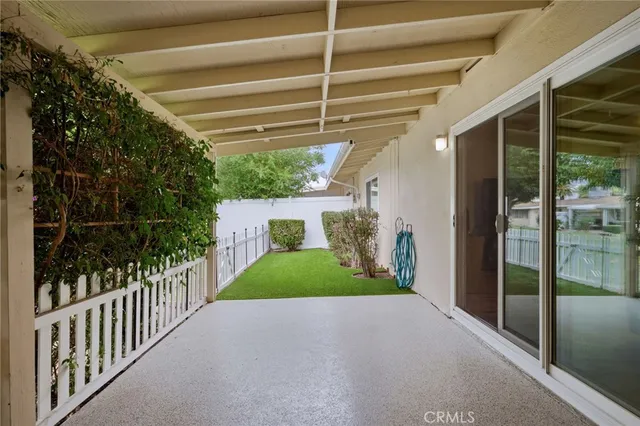 a view of a house with a garage
