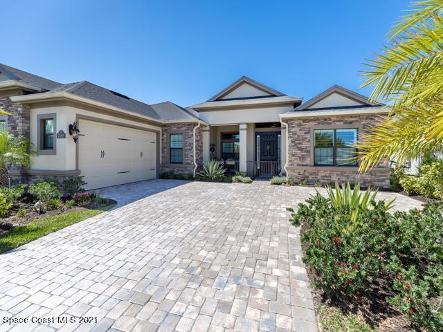 7689 Kerrington Drive Melbourne, FL 32940 - Photo 3 of 36 024A3483-640x480