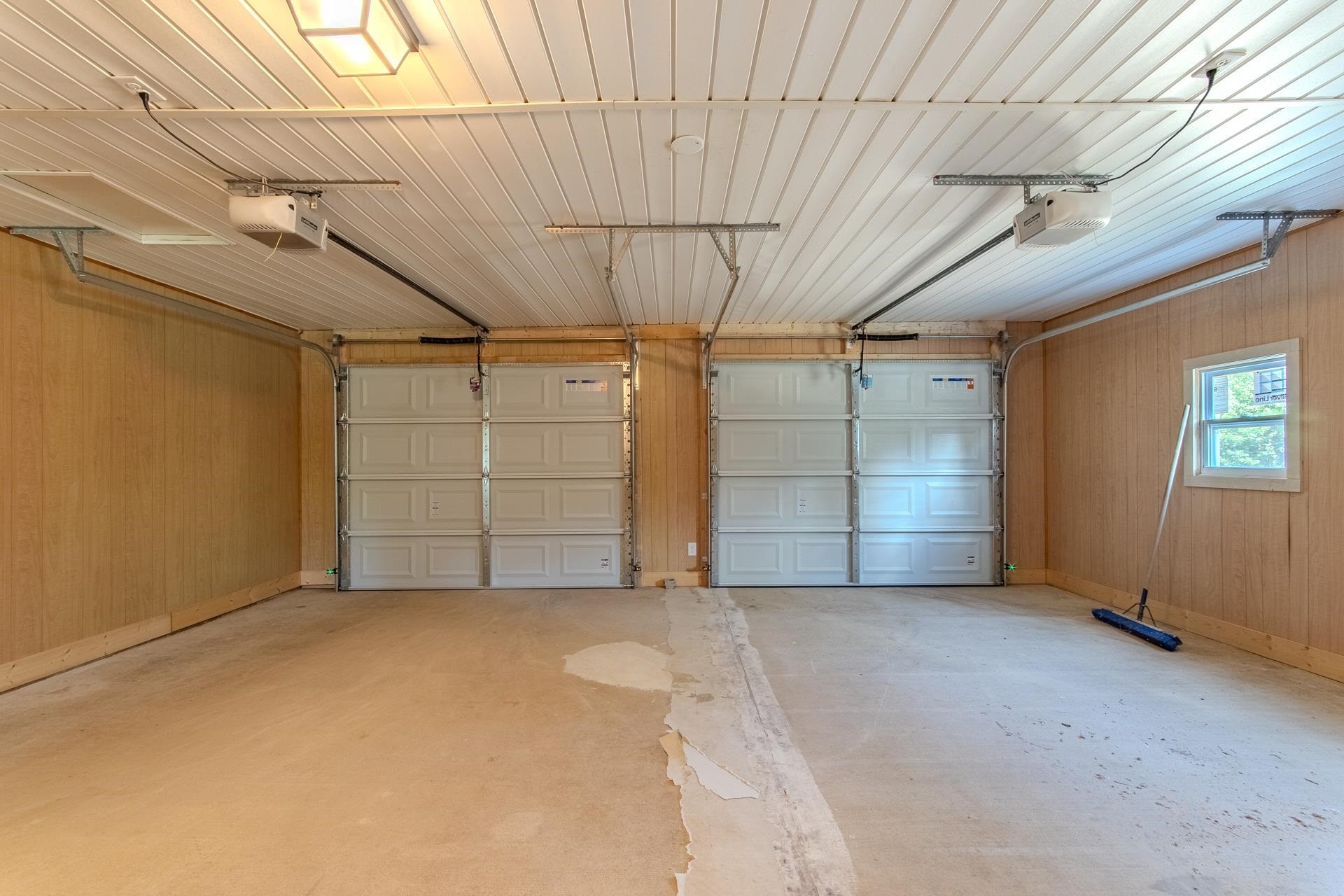 6800 Glendale Road Morris Chapel, TN 38361 - Photo 28 of 36 a view of garage