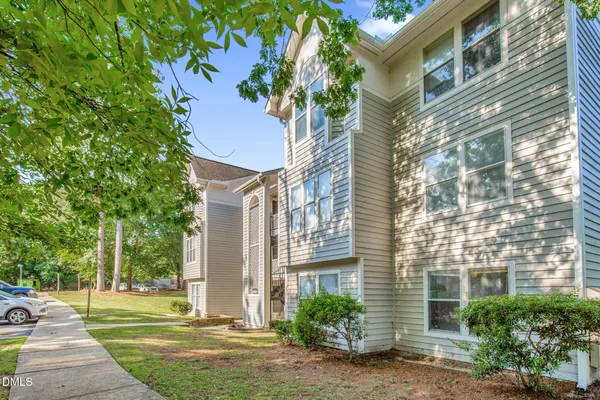 $69,900 | 1021 Wood Creek Drive, Unit 3, Fayetteville, NC 28314