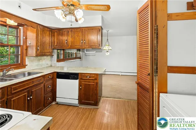 $875,000 | 1578 Hafler Road, Bethlehem, PA 18015