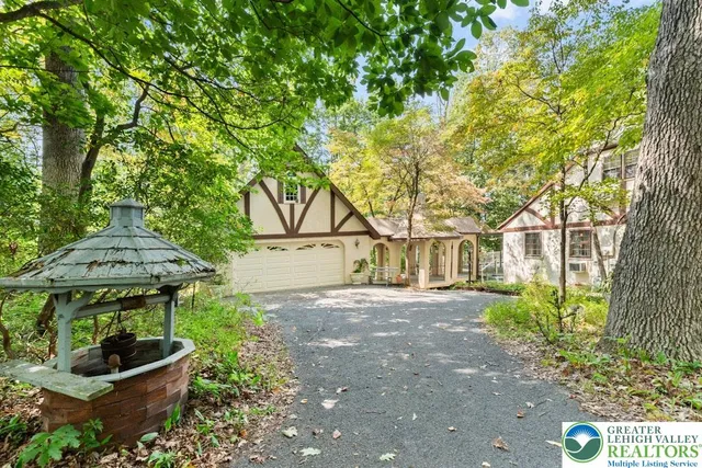 $875,000 | 1578 Hafler Road, Bethlehem, PA 18015