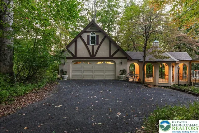 $875,000 | 1578 Hafler Road, Bethlehem, PA 18015