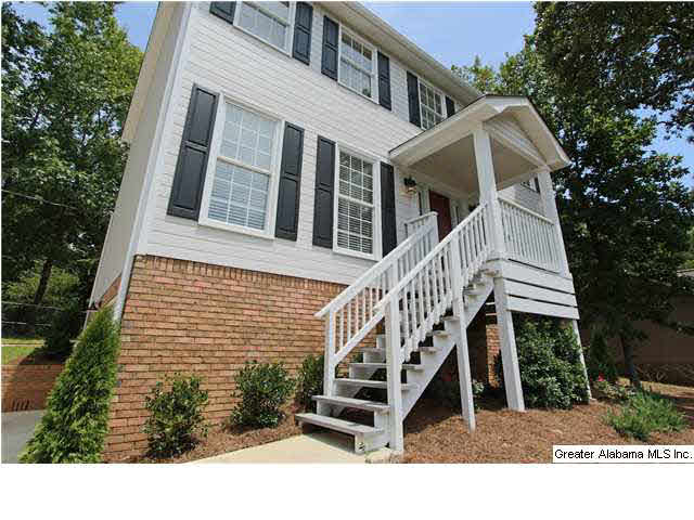 1417 Heather Lane Alabaster, AL 35007 - Photo 2 of 32