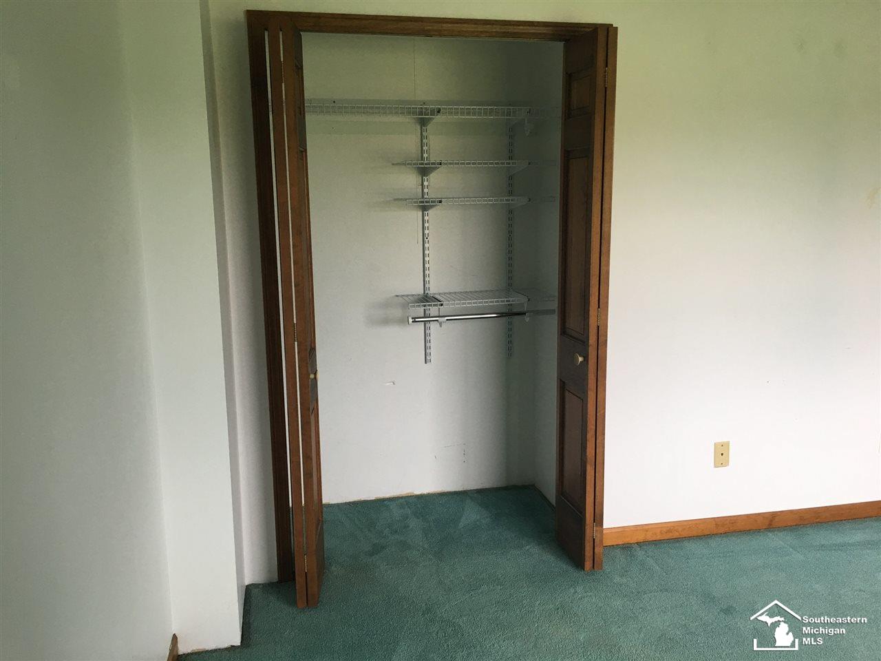 13465 West Albain Road Petersburg, MI 49270 - Photo 29 of 42 31359495-28.JPG