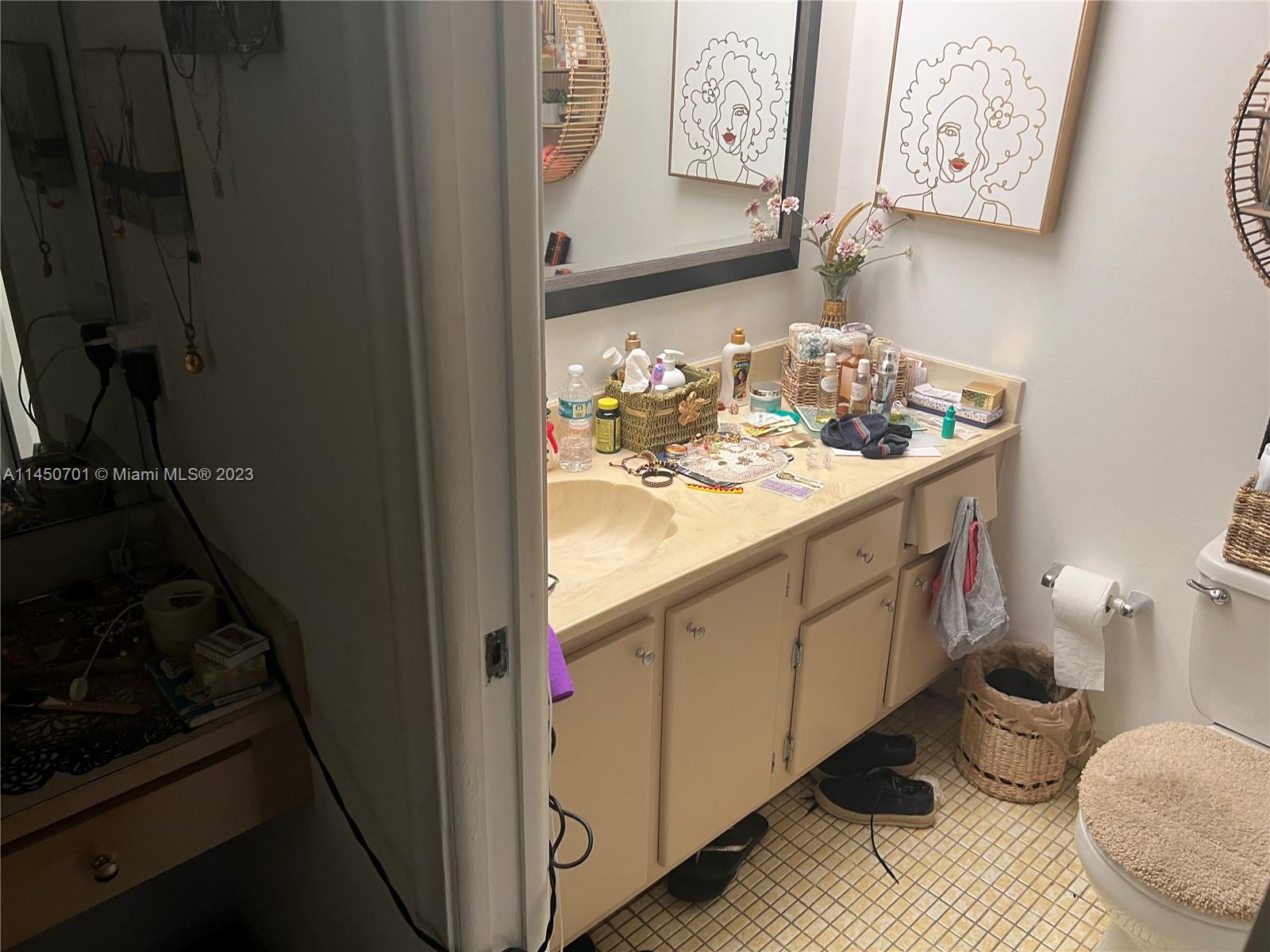 100 Berkley Road, Unit 202 Hollywood, FL 33024 - Photo 9 of 17 Gallery Image 9