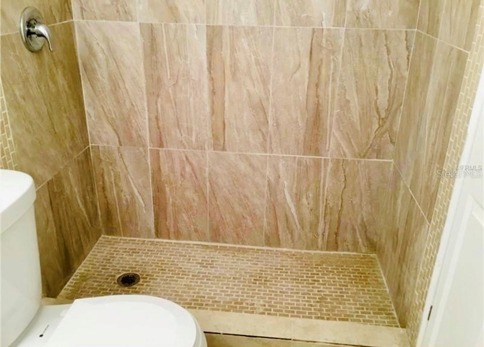 3804 Pine Ridge Road Orlando, FL 32808 - Photo 20 of 26 Gallery Image 20