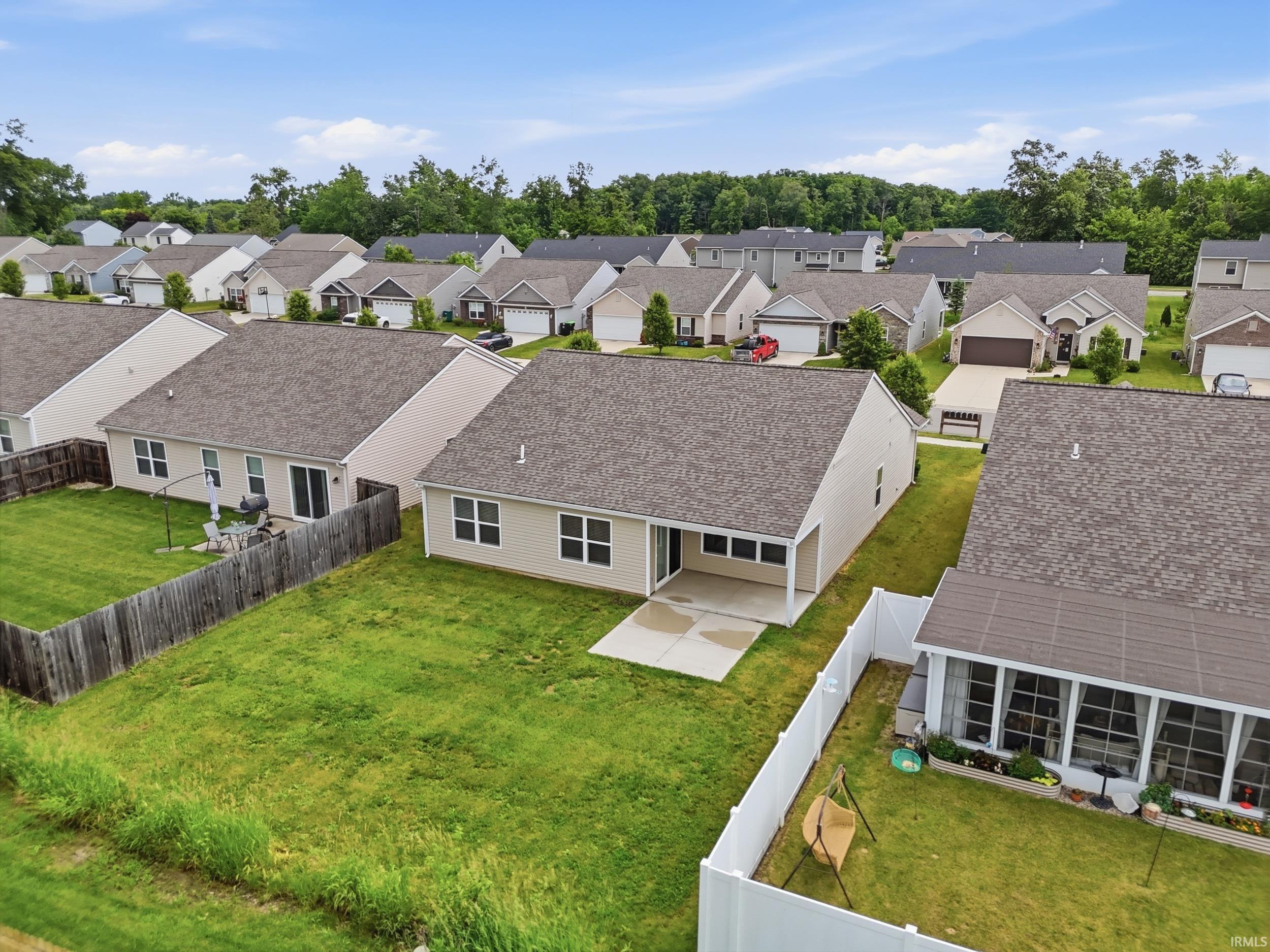 2137 Blue Spring Run Fort Wayne, IN 46808 - Photo 42 of 48