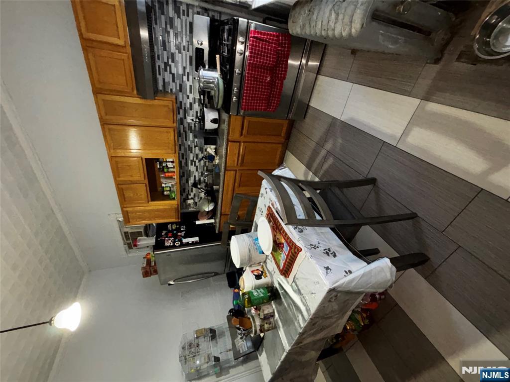 552 Market Street Paterson, NJ 07513 - Photo 7 of 18