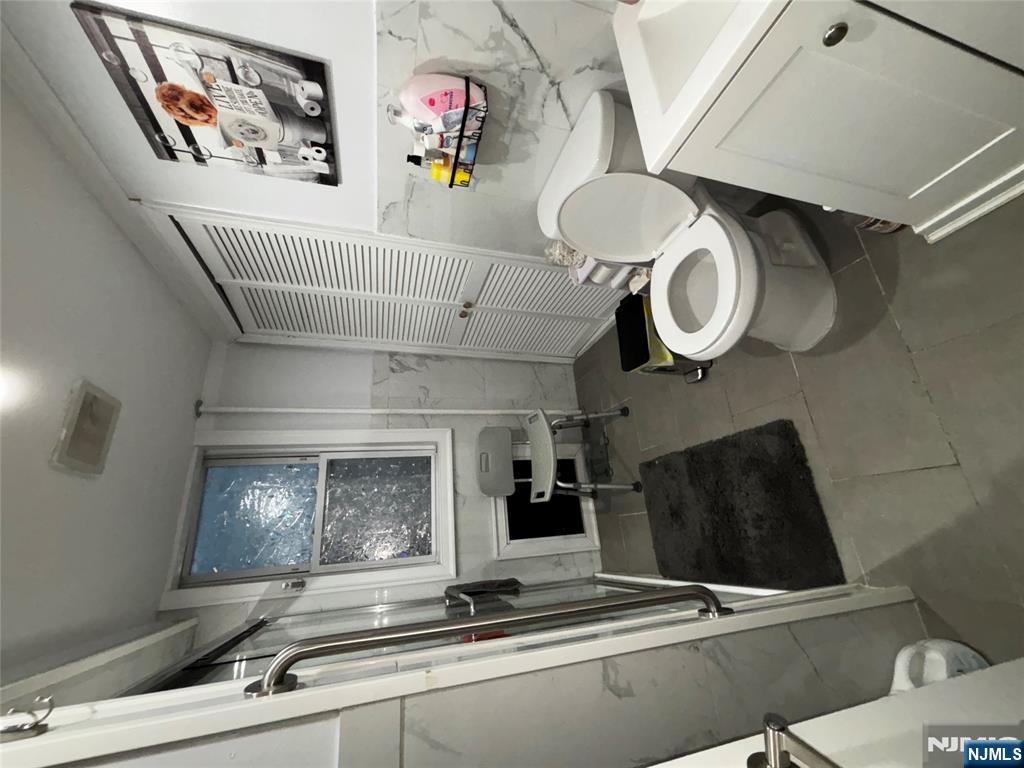 552 Market Street Paterson, NJ 07513 - Photo 9 of 18