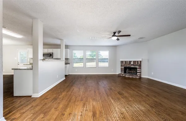 $2,695 | 8901 Harvest Moon Trail, Denton, TX 76210
