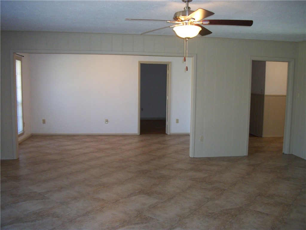5601 Boonville Road Bryan, TX 77802 - Photo 11 of 25