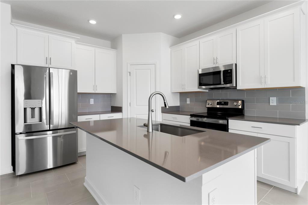 5786 Stephens Road St. Cloud, FL 34771 - Photo 2 of 47