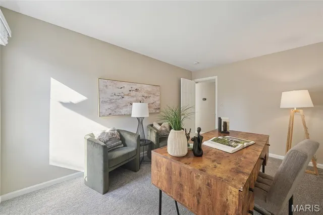 $359,000 | 4454 Lindell Boulevard, Unit 32, St. Louis, MO 63108