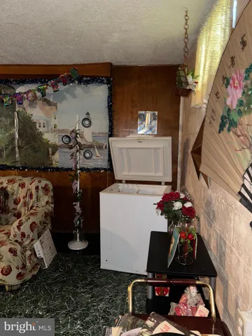 $279,900 | 609 Evesham Avenue West, Magnolia, NJ 08049