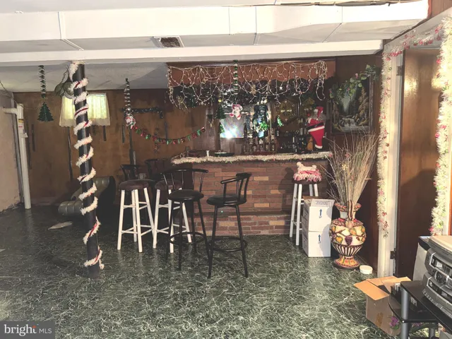 $279,900 | 609 Evesham Avenue West, Magnolia, NJ 08049