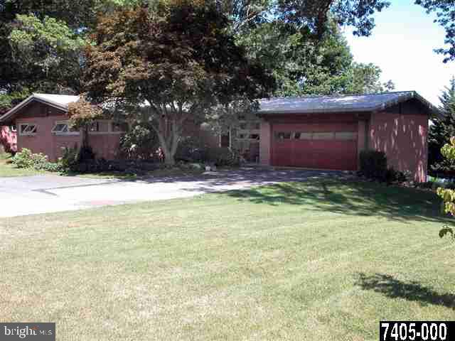 238 Reynolds Mill Road York, PA 17403 - Photo 1 of 25 Gallery Image 1