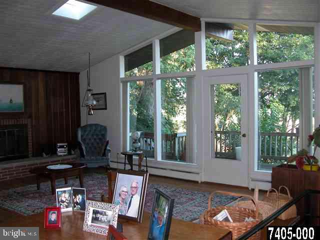 238 Reynolds Mill Road York, PA 17403 - Photo 5 of 25 Gallery Image 5