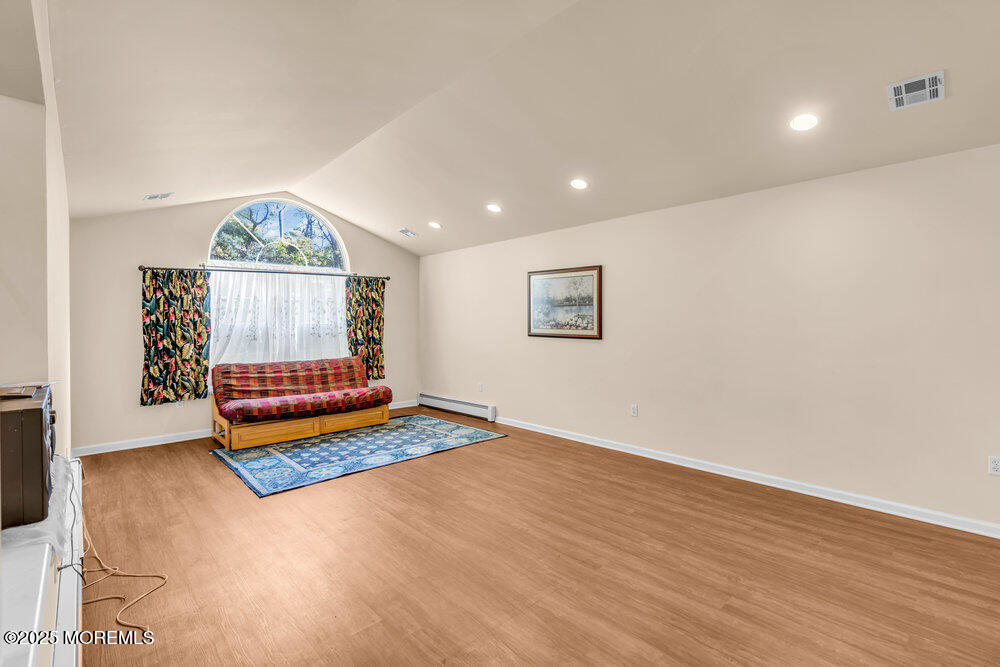 33 Meadows Lane Whiting, NJ 08759 - Photo 12 of 35 019_a7405194_909