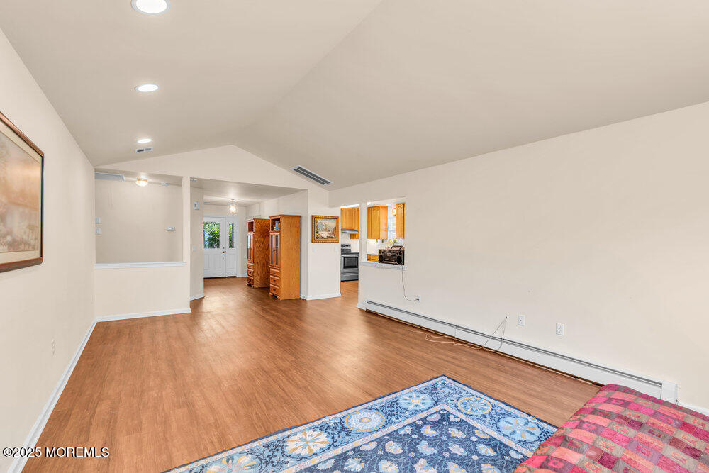 33 Meadows Lane Whiting, NJ 08759 - Photo 13 of 35 020_a7405199_592