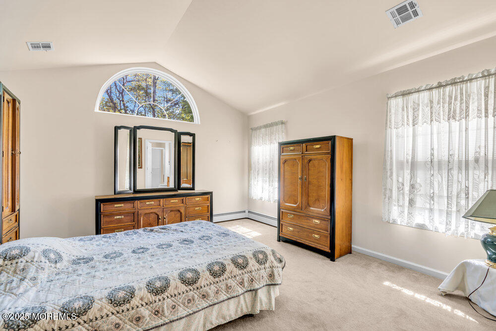 33 Meadows Lane Whiting, NJ 08759 - Photo 19 of 35 030_a7405249_770