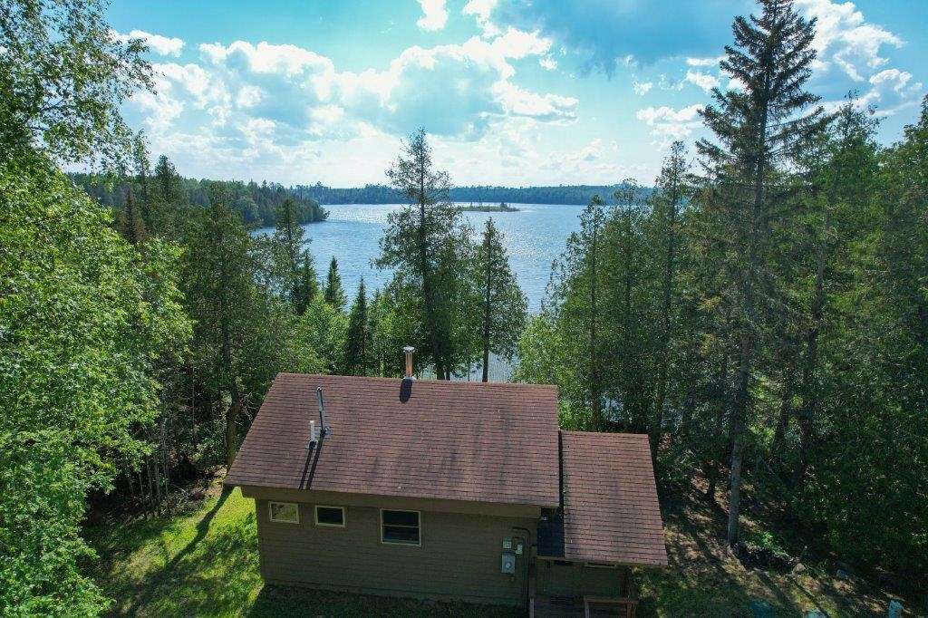 395 2 Mile Road Lutsen, MN 55612 - Photo 3 of 40