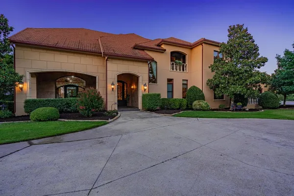 $1,800,000 | 323 Kings Court, Forney, TX 75126