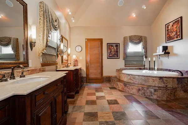 $1,800,000 | 323 Kings Court, Forney, TX 75126