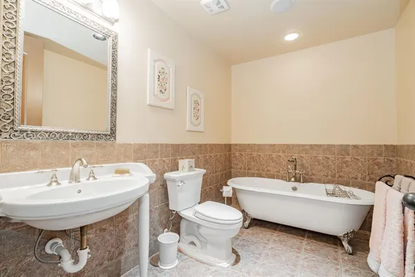 $1,800,000 | 323 Kings Court, Forney, TX 75126