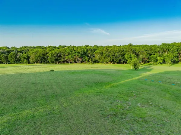 $1,800,000 | 323 Kings Court, Forney, TX 75126