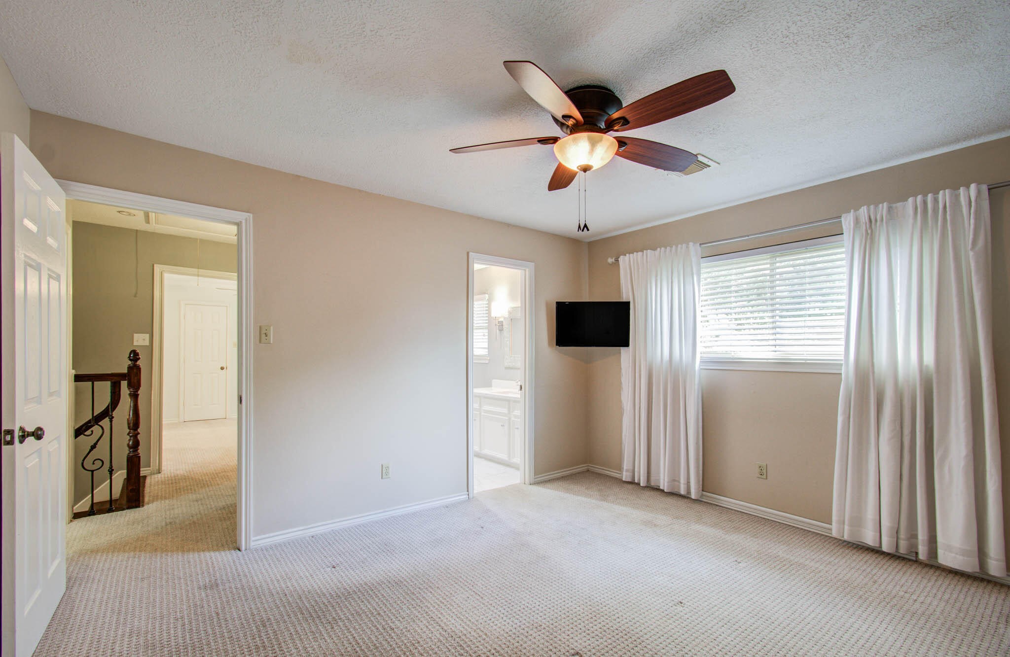 16267 Salmon Lane Spring, TX 77379 - Photo 35 of 48 a view of a livingroom with a ceiling fan and window