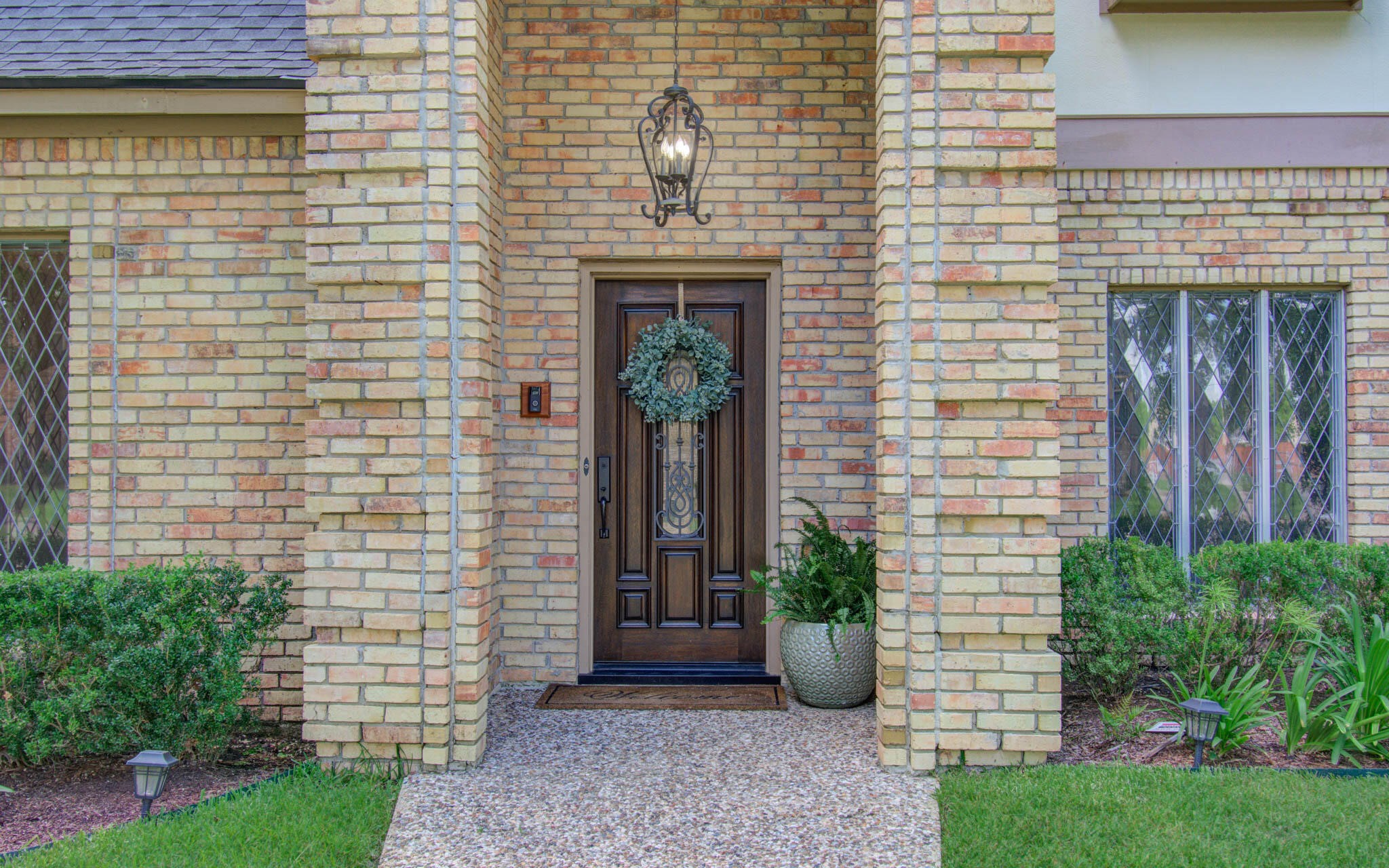 16267 Salmon Lane Spring, TX 77379 - Photo 8 of 48 a front view of a house with a garden