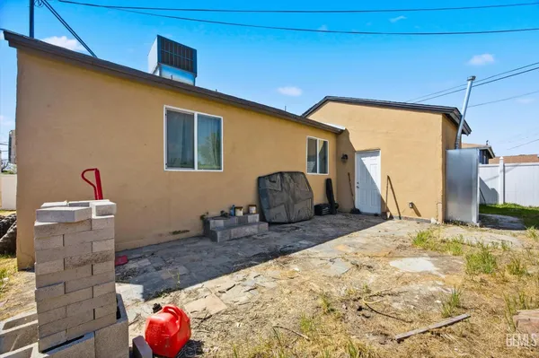$285,000 | Undisclosed Address, Bakersfield, CA 93308