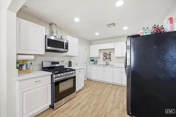 $285,000 | Undisclosed Address, Bakersfield, CA 93308
