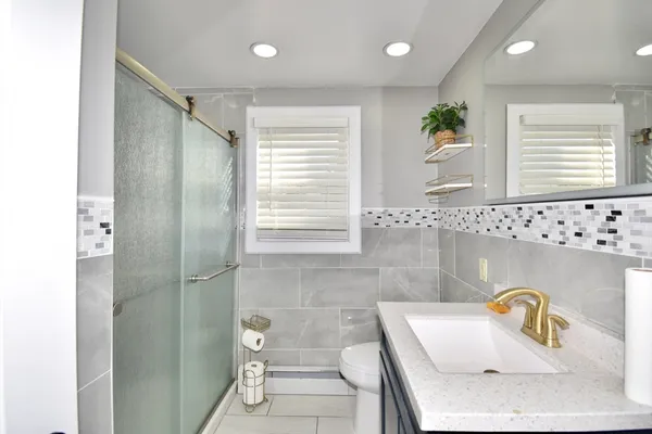 $349,900 | 85 Orchard Street, Chicopee, MA 01013