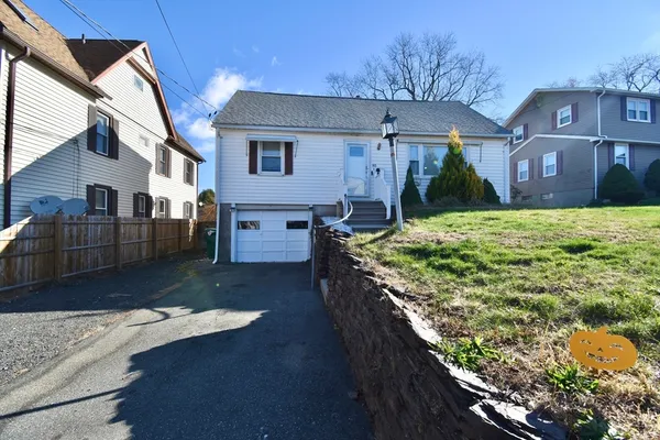 $349,900 | 85 Orchard Street, Chicopee, MA 01013