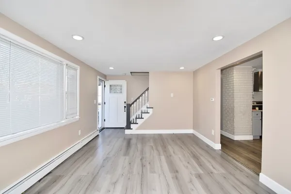 $349,900 | 85 Orchard Street, Chicopee, MA 01013