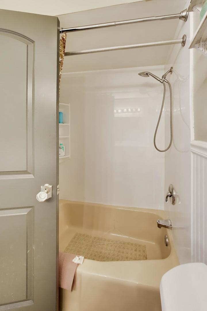 116 West Central Road Arlington Heights, IL 60005 - Photo 23 of 35 Gallery Image 23