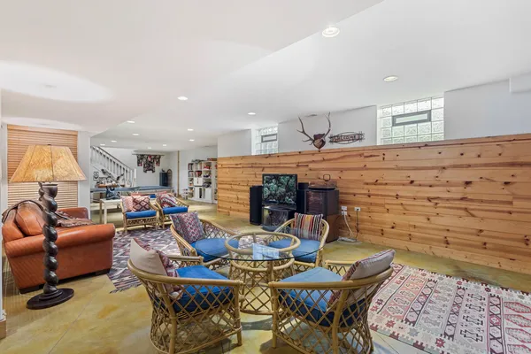 $1,399,000 | 8673 Timber Ridge Drive, Burr Ridge, IL 60527