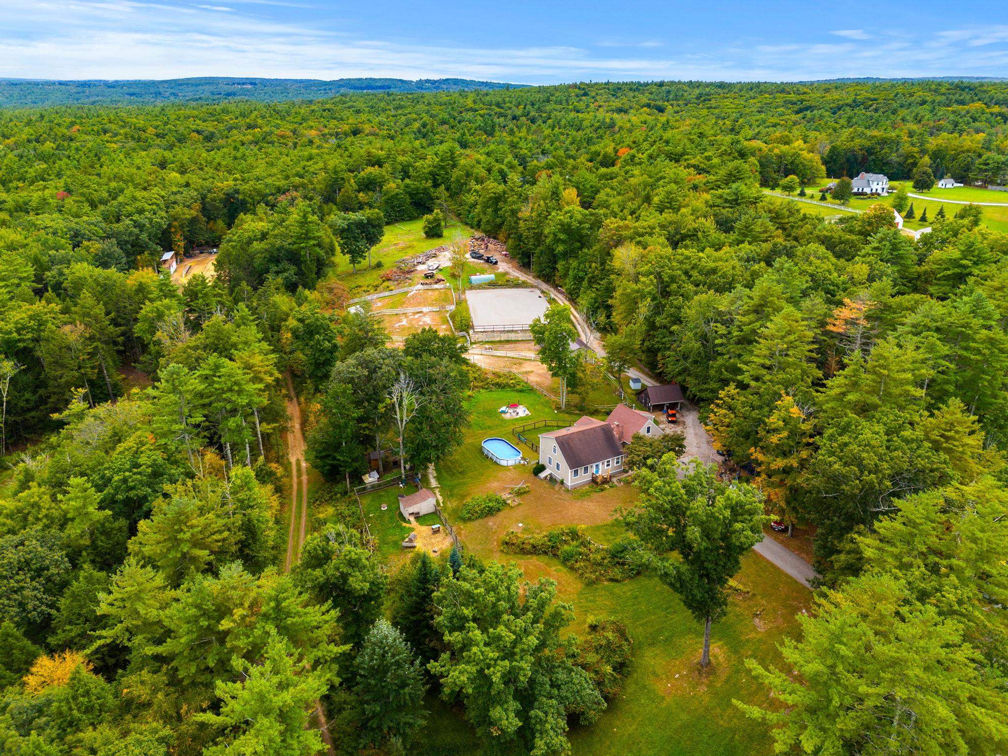 36 Cotton Road Deerfield, NH 03037 - Photo 1 of 60