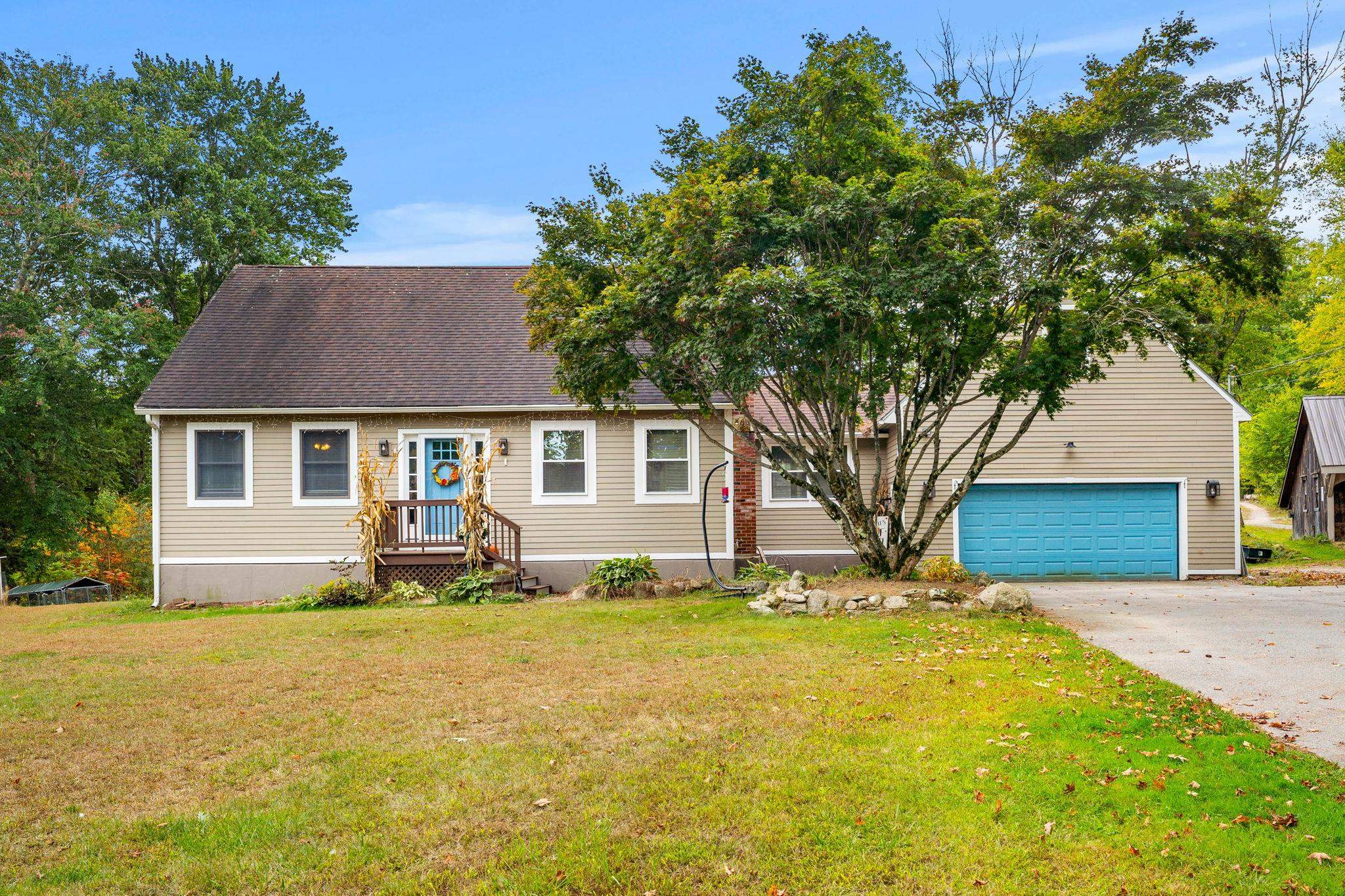 36 Cotton Road Deerfield, NH 03037 - Photo 2 of 60