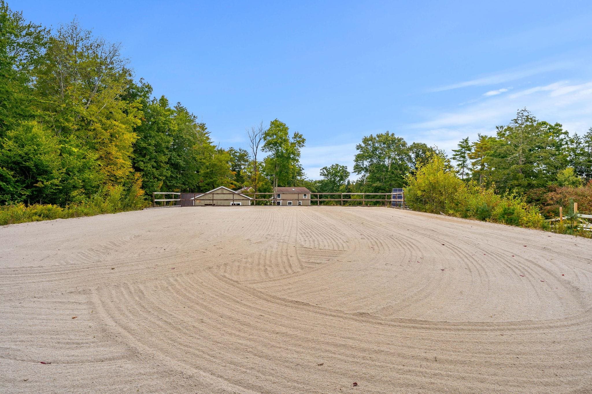 36 Cotton Road Deerfield, NH 03037 - Photo 4 of 60